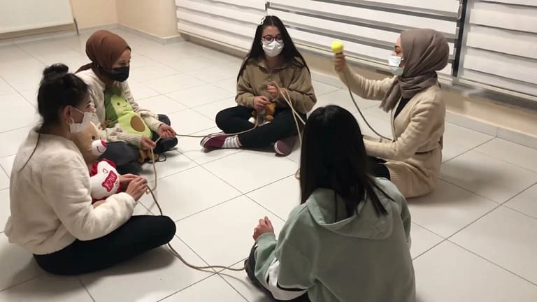 Arapsaçı Oyunu Hangi Yöreye Aittir? Arapsaçı Nerenin Oyunu ve Hangi Yöreye Ait? arapsaci oyunu jpg