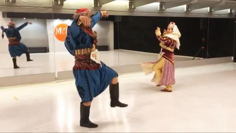 Harmandalı Hangi Yöreye Aittir? Harmandalı Nerenin Oyunu ve Hangi Yöreye Ait? harmandali jpg